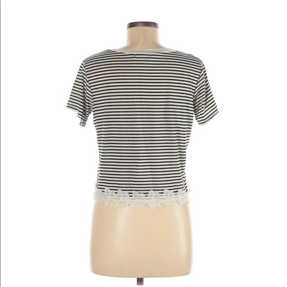 Cropped tshirt - Picture 2 of 2